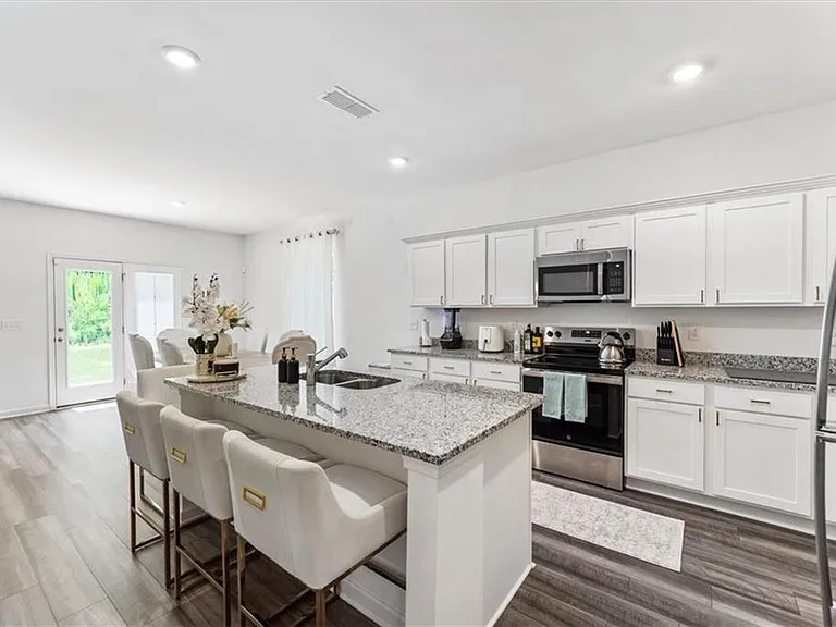 2359 Argento Cir — Photo 22
