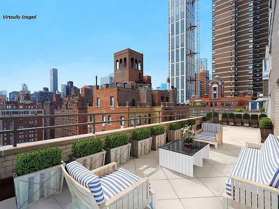 3rd image of 35 Sutton Pl #19A