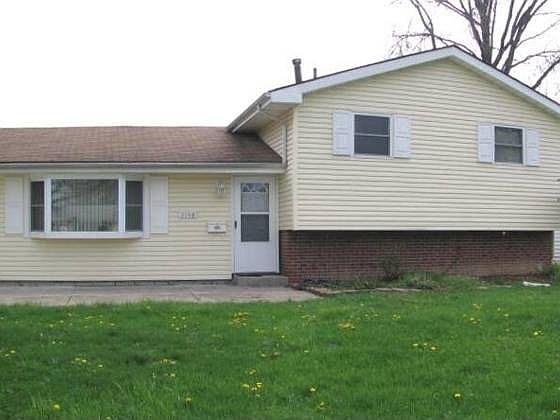 1st image of 2148 E 39th St