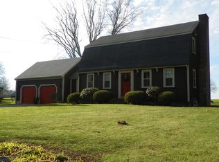 940 Tucker Rd, Dartmouth, MA 02747