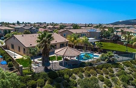 1st image of 31650 Serrento Dr