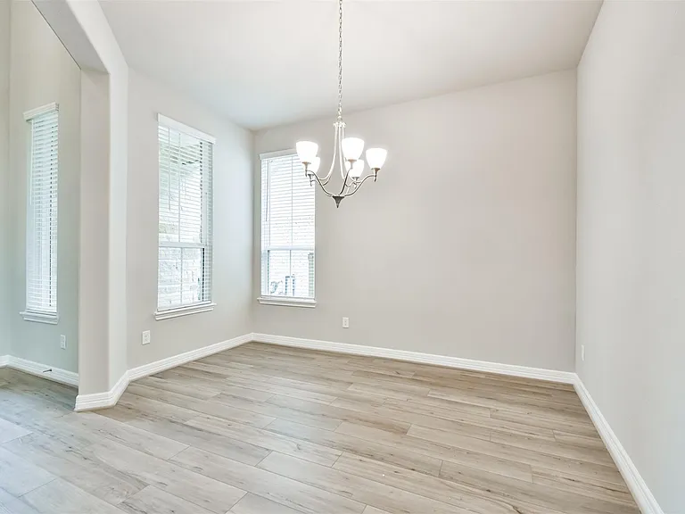 8211 Chartres Wind Dr — Photo 12