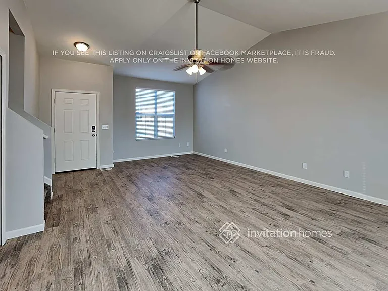 7671 Fiona Ln — Photo 9