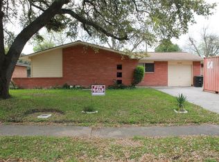 2847 Dragonwick Dr, Houston, TX 77045