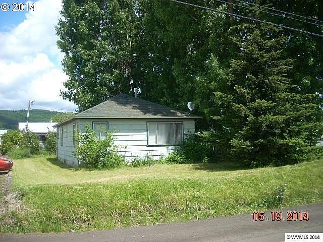 2nd image of 1005 W Main St