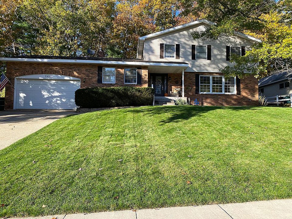 1st image of 2452 Norcrest Dr