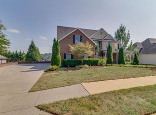 210 Emerald Chase Cir, Johnson City, TN 37615