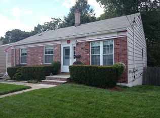 126 Northdale Rd, West Roxbury, MA 02132