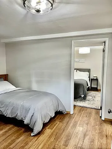 4605 Wentworth Dr — Photo 16