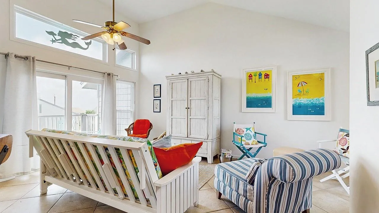 2 bed, 3.0 bath, 1314 sqft, $2,500 — Photo 2