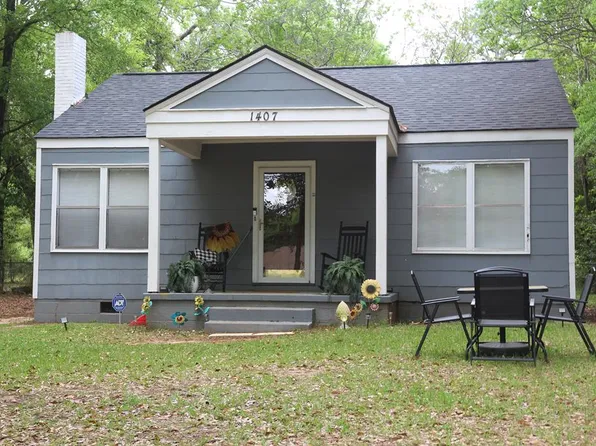 1407 W Lincoln Ave, Albany, GA 31707