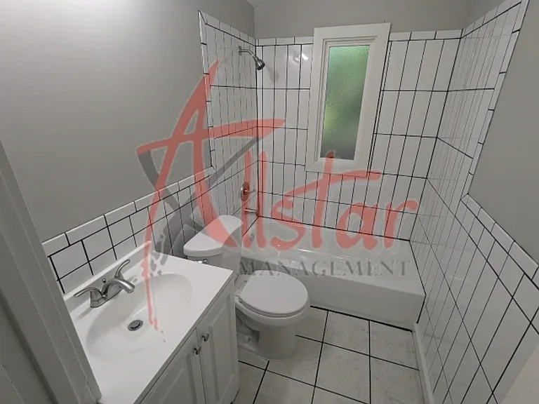 750 Shotwell St — Photo 10