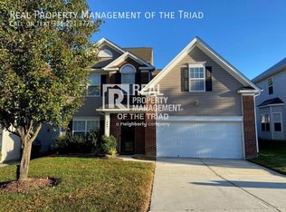 806 Celtic Crossing Dr, High Point, NC 27265