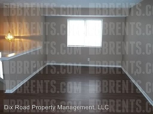 3rd image of 6052 Morningside Dr