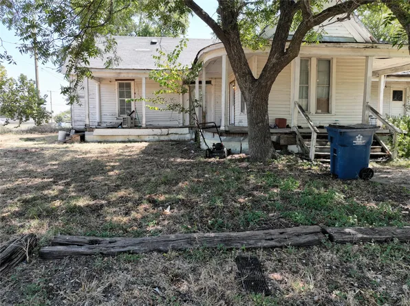 106 N Wesley St, Itasca, TX 76055