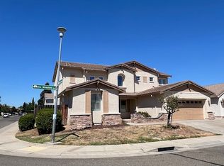 9798 Iris Meadow Way, Elk Grove, CA 95757