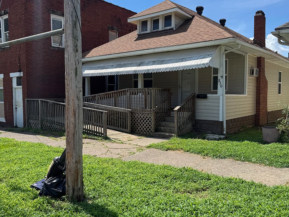 1st image of 830 9th St W