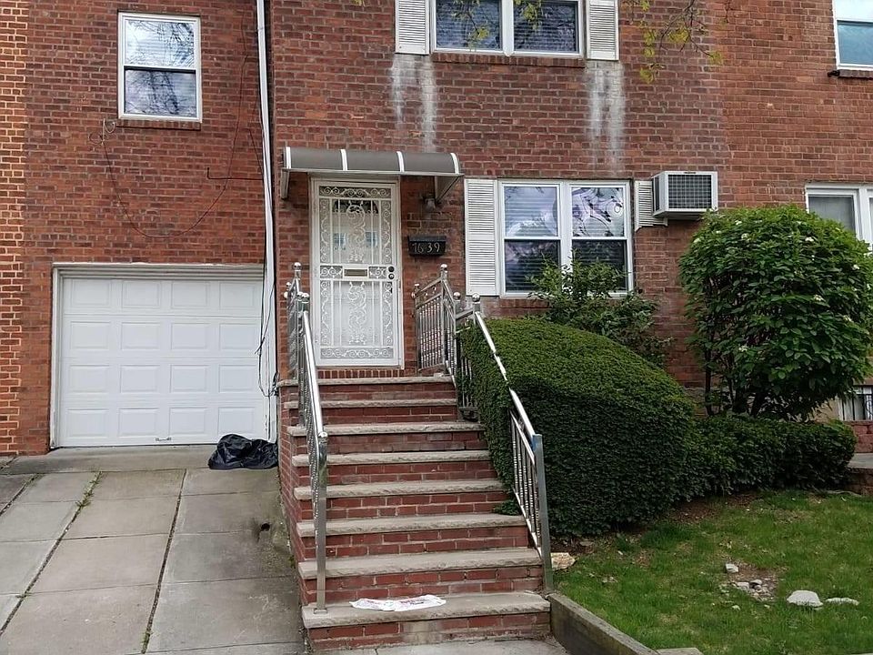 2nd image of 76-39 Vleigh Pl