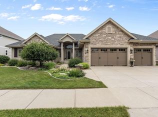1420 Blue Ridge Trl, Waunakee, WI 53597
