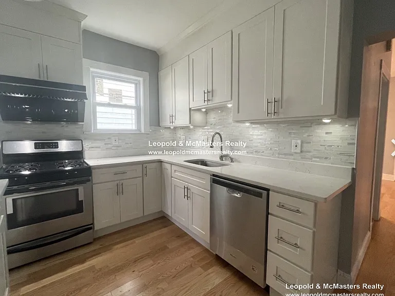 24 Litchfield St #3 — Photo 9
