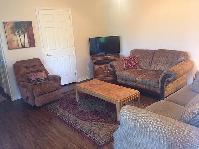 3410 W Babcock St #2 — Photo 6