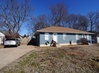 1645 E Chestnut St, Springfield, MO 65802