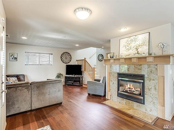 3rd image of 7809 Melrose Ln SE