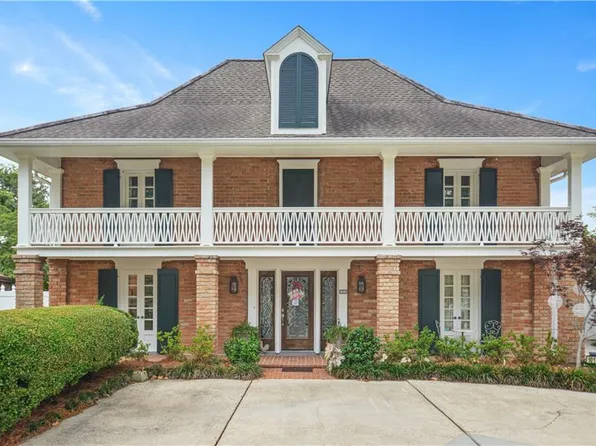 10100 Gail Ct, New Orleans, LA 70123