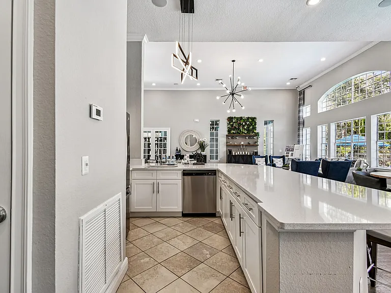 Knightsbridge at Stoneybrook — Photo 64