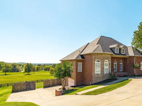 108 Chalford Pl, Lebanon, TN 37087