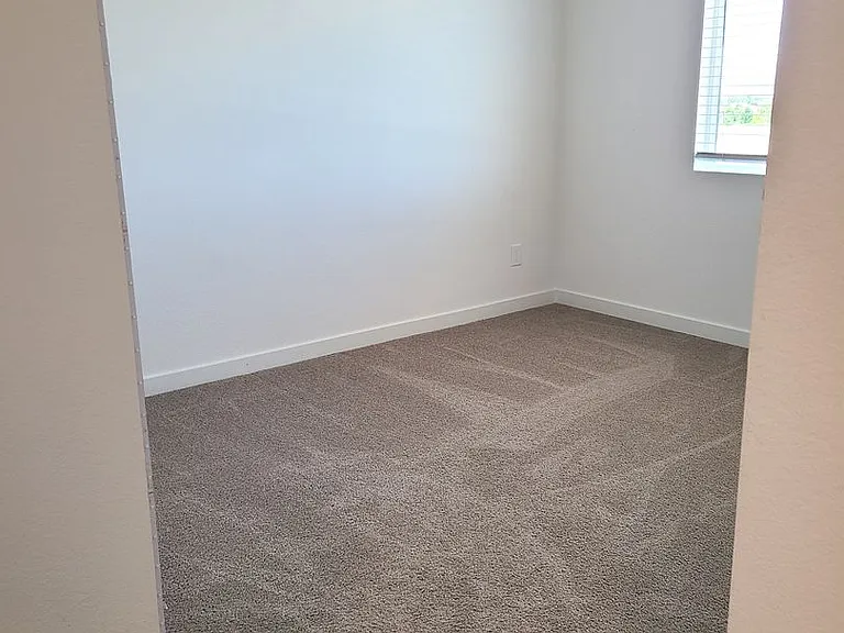 8833 Portia Dr — Photo 14