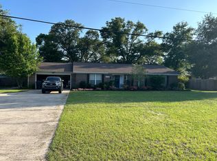 2135 Summit Blvd, Pensacola, FL 32503