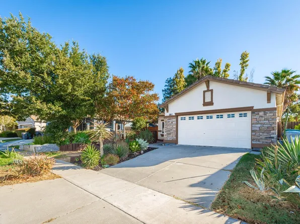 3095 Half Moon Bay Cir, West Sacramento, CA 95691