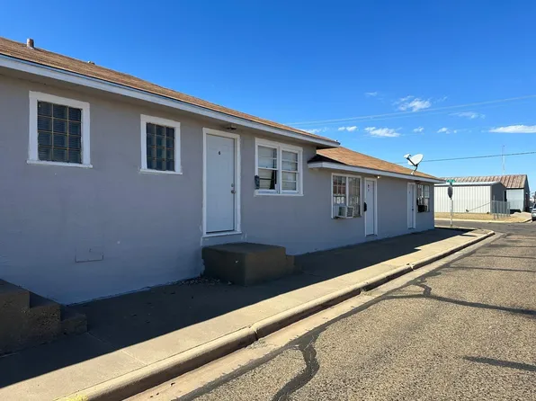 813 Weatherly St, Borger, TX 79007