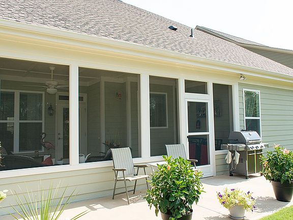 4th image of 3635 Majestic Oak Dr SW
