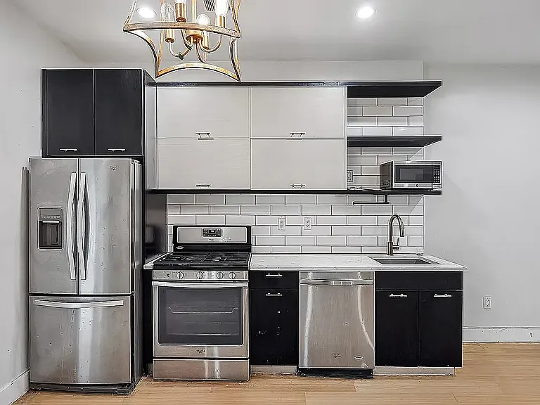 99 Clinton Ave #4 — Photo 1