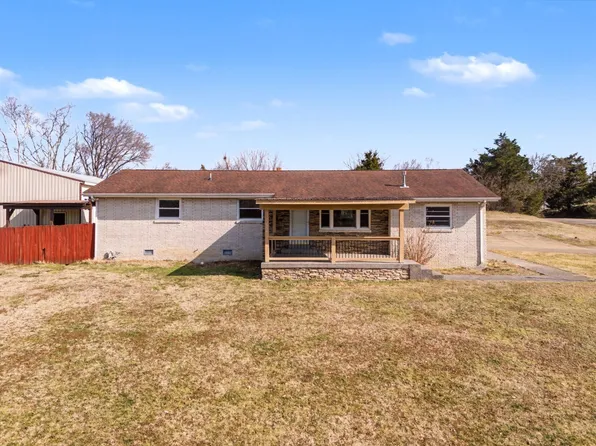 240 Swift Dr, Goodlettsville, TN 37072