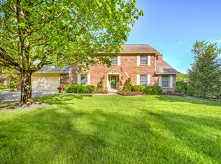 110 Connors Dr, Oak Ridge, TN 37830