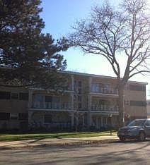 1st image of 915 8th Ave