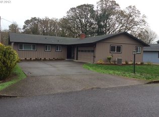 66 Crescent Dr, Saint Helens, OR 97051