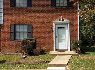 4522 Appledale Ct, Marshall, VA 20115