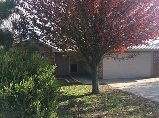 904 N Miller St, Decatur, TX 76234