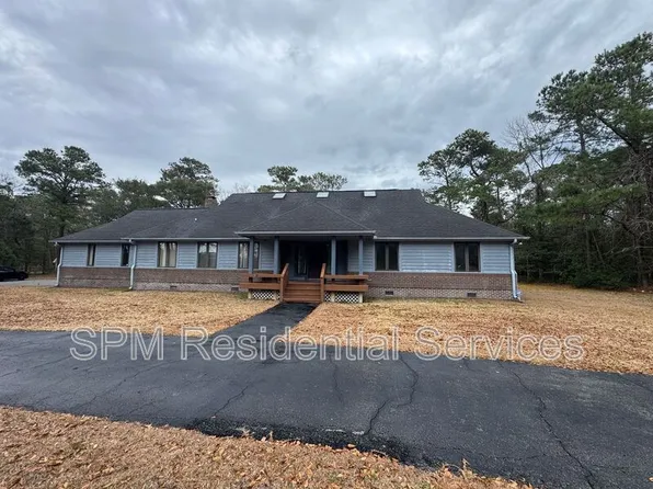 513 Edgewater Club Rd, Wilmington, NC 28411