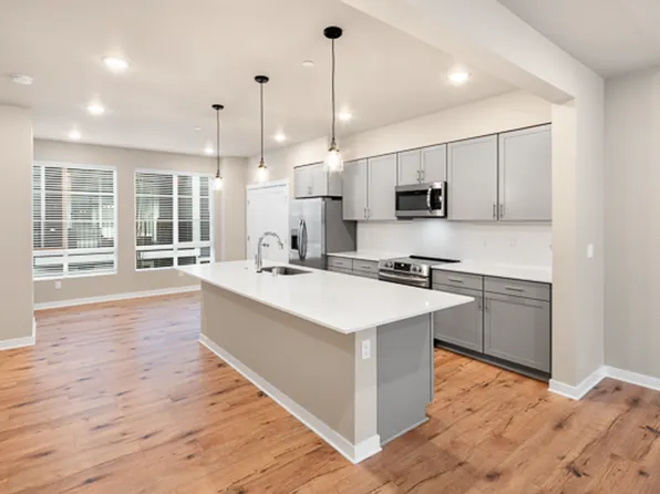 6624 NE 187th Ct Unit 5, Kenmore, WA 98028