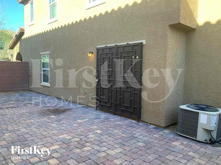 11060 Camden Bay St — Photo 27