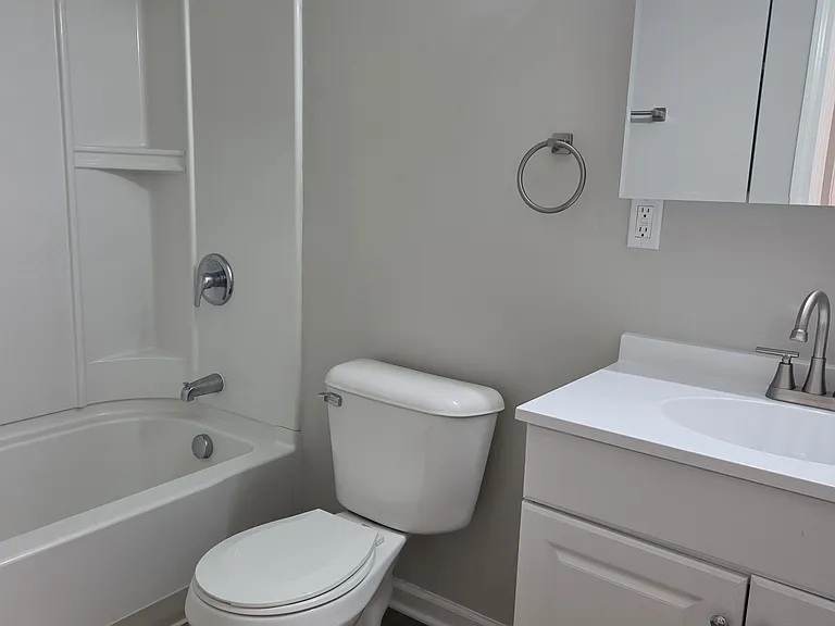 Cedarwood Crossings — Photo 39