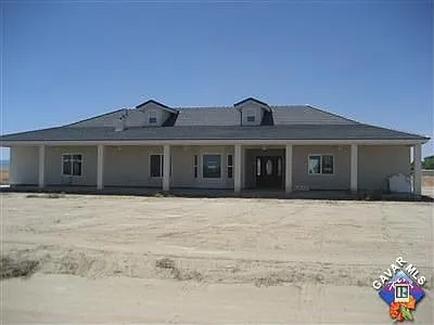 51437 77th St W photo 1