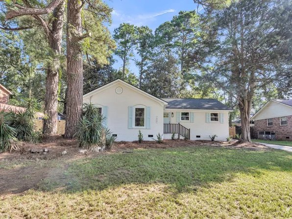 7590 Peppercorn Ln, North Charleston, SC 29420