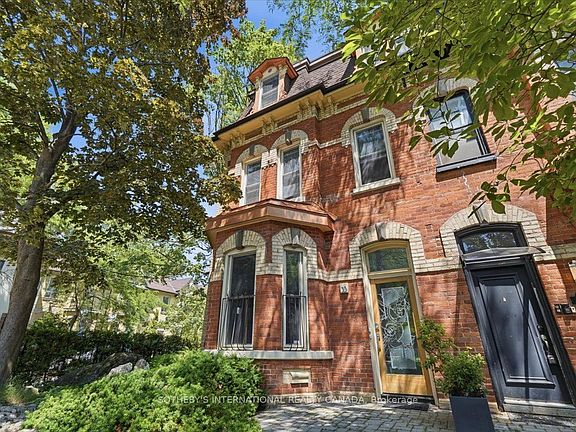 2nd image of 33 Rose Ave