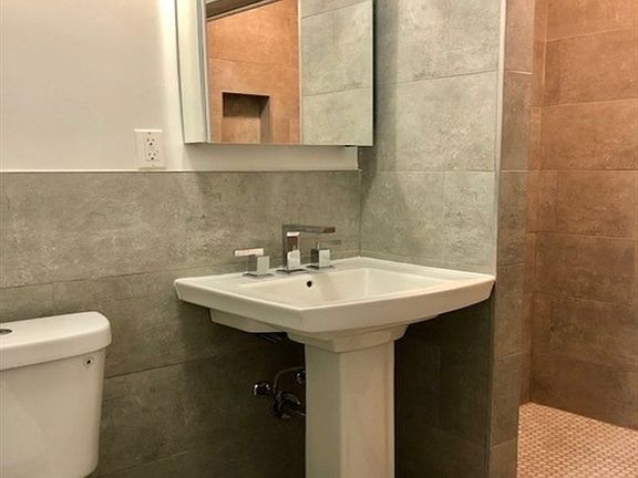 3rd image of 566 W 162nd St APT 57
